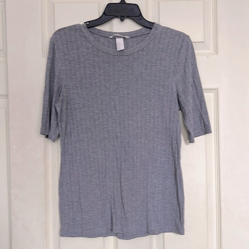 H&M Grey Fitted shirt